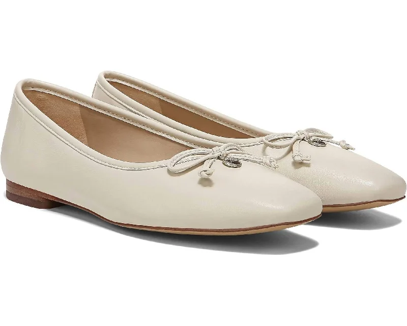 Flats with bold flair-Meadow In Cream