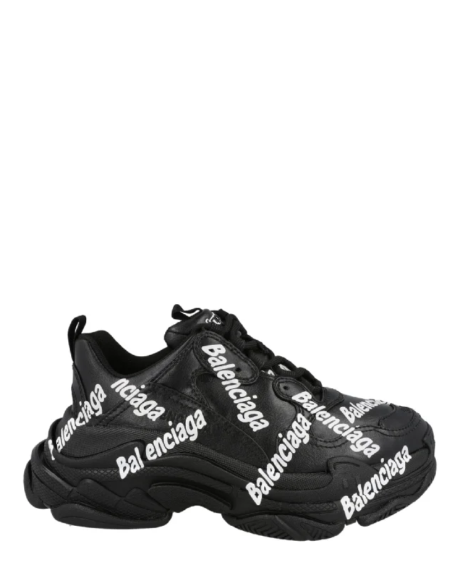 Athletic shoes for quick foot transitions during running-Triple S Logotype Sneakers