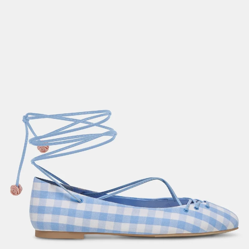 white blue gingham