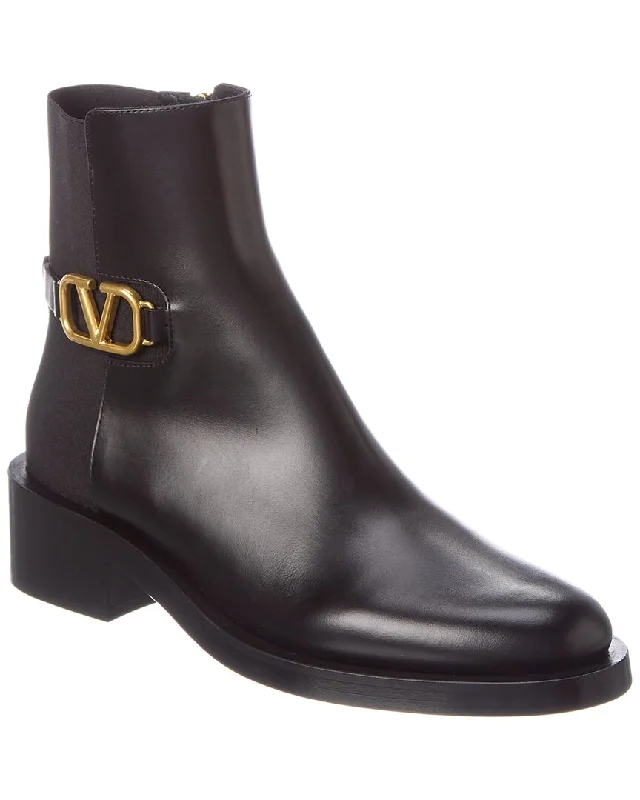 boots for stylish outdoor winter hikes-Valentino VLogo Leather Bootie