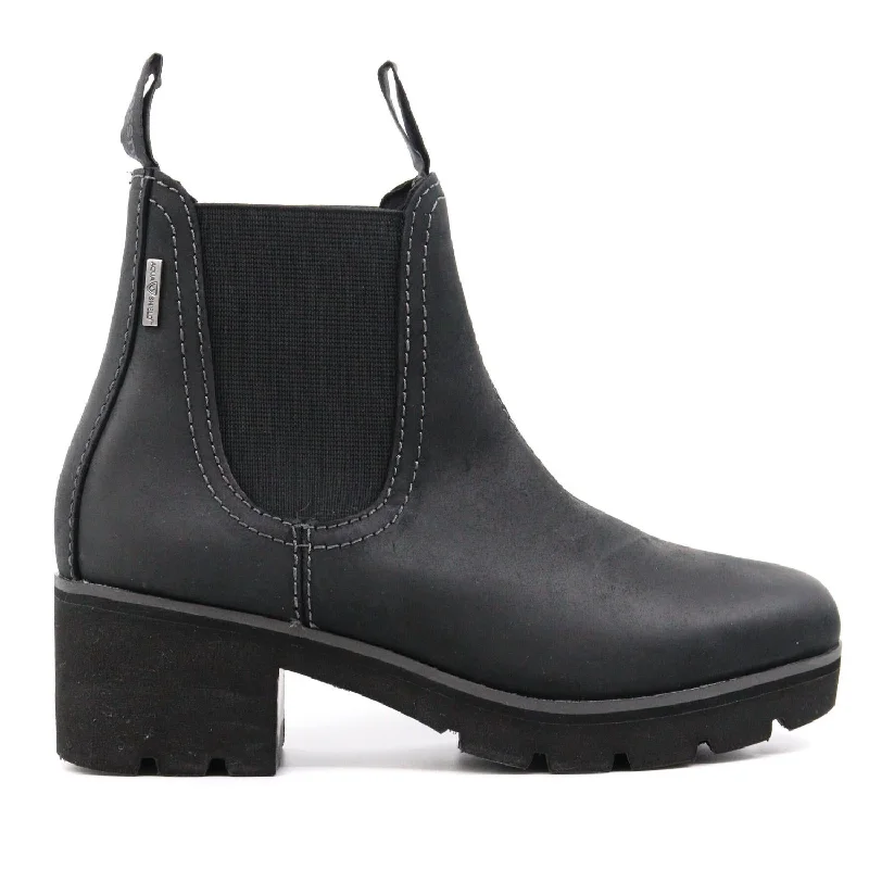 boots for walking through snowy streets-Women's Phyllis Nero Boots In Black