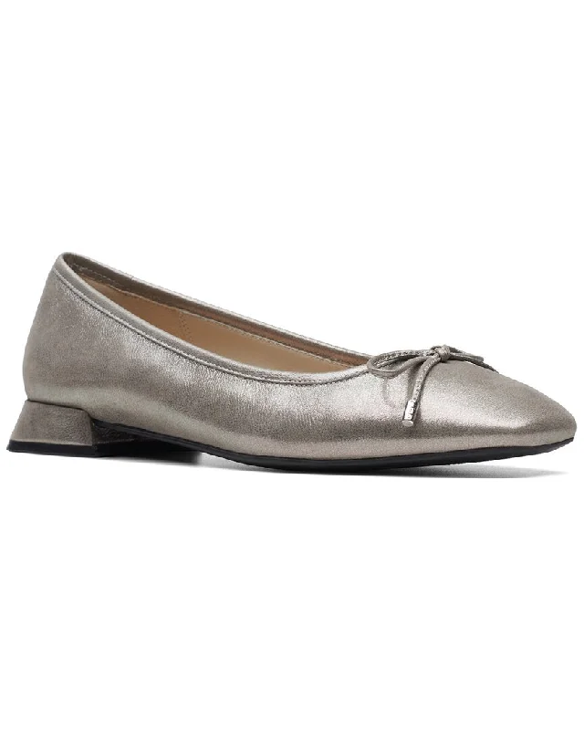 Luxury flats with patios-Clarks Ubree15 Step Leather Flat