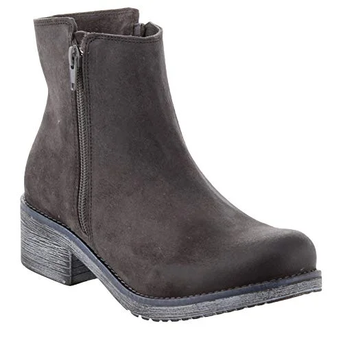 boots for stylish yet functional outdoor wear-Wander Bootie (17609)