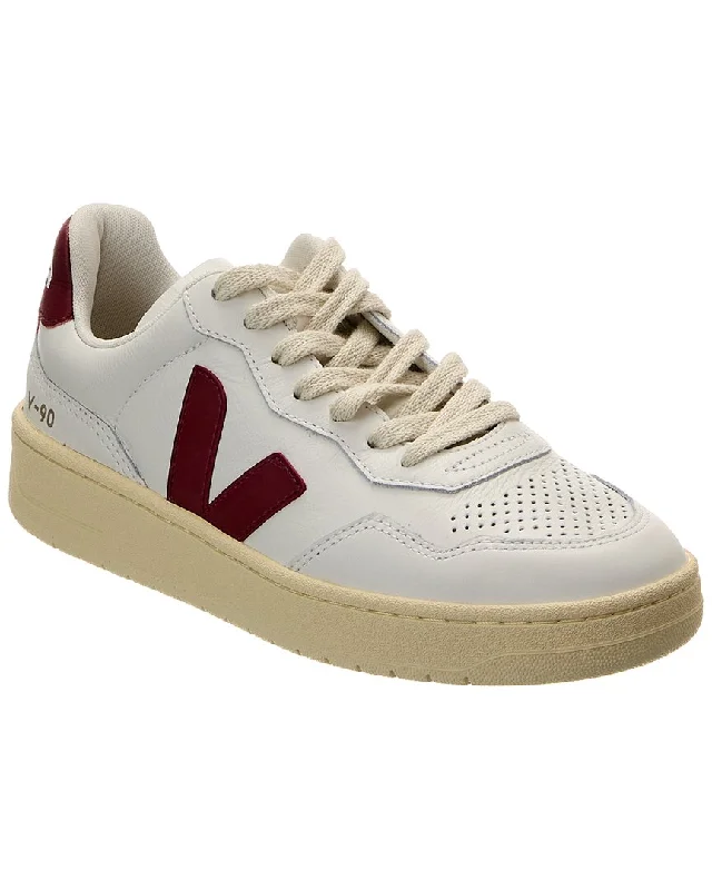 Athletic shoes for maximum cushioning-VEJA Volly O.T. Leather Sneaker