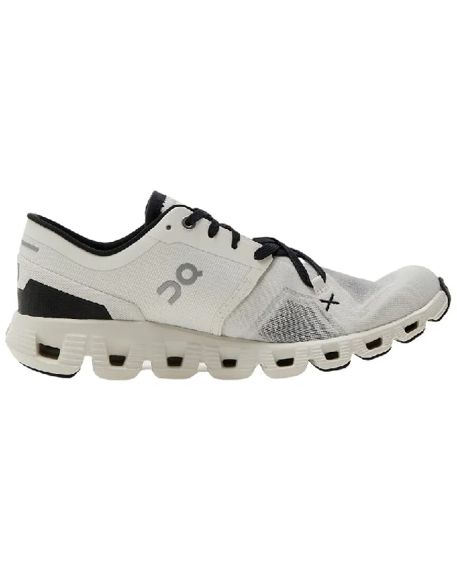 Athletic shoes for optimal balance and comfort-On Running Cloud X 3 Sneaker