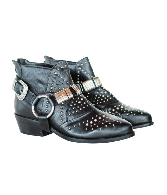 comfortable boots for long outdoor wear-Women Lottie Bootie In Black