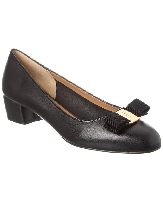 Luxury flats with views-Ferragamo Vara Leather Flat